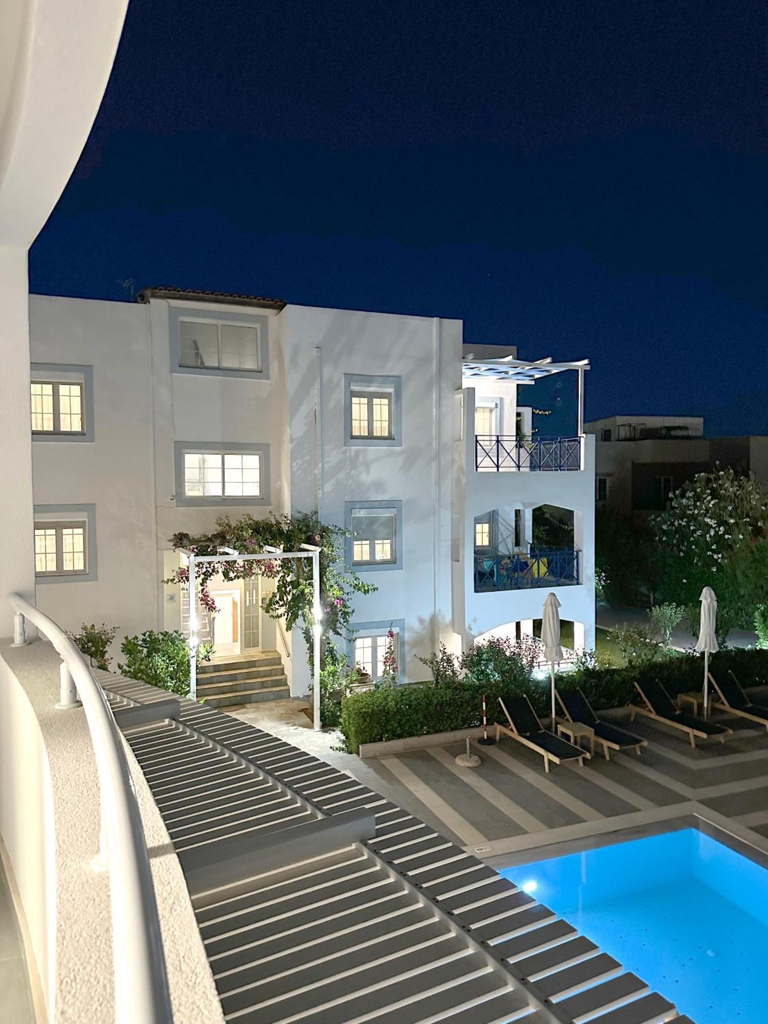 Evdokia Suites Gouves Exterior foto